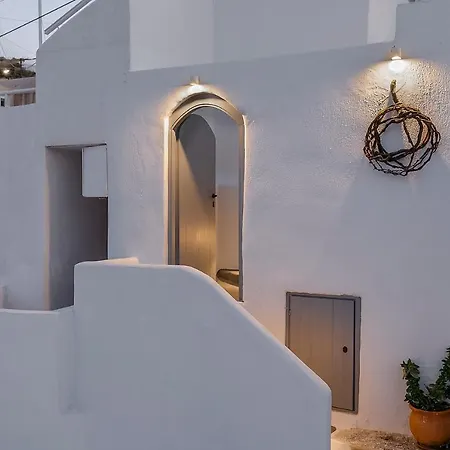 Holiday home I-sol Akrotiri (Santorini)